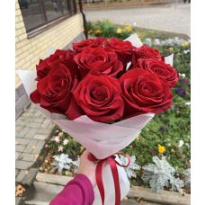 Букет из 9 красных роз
